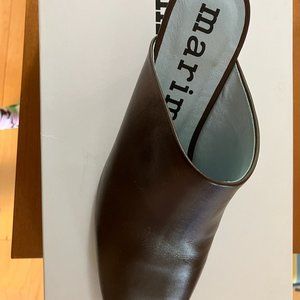 Marimekko brown mules